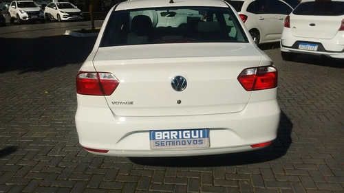 Imagem 10 de 15 de Volkswagen Voyage 2019/2020 4a97