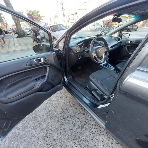 Ford Fiesta Sedan 1.6 16v Se Flex Powershift 4p