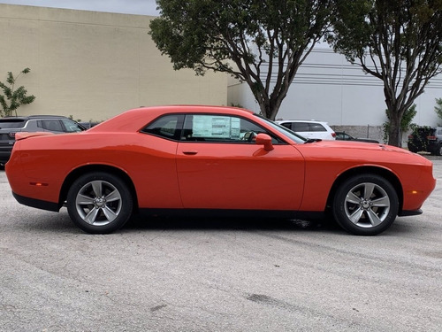 Dodge Challenger Stx