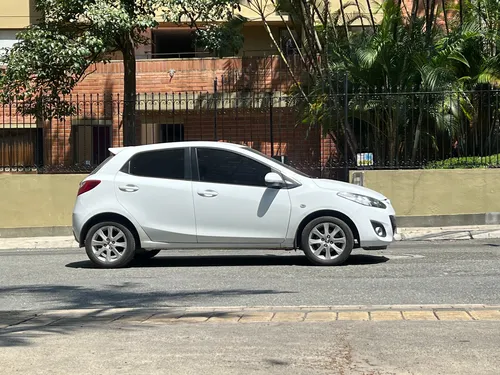 Mazda 2 1.5 15hm1c