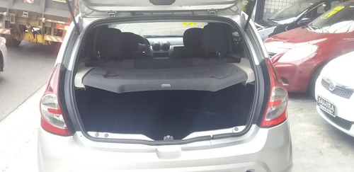 Renault Sandero 2010 1.0 16v Authentique Hi-flex 5p