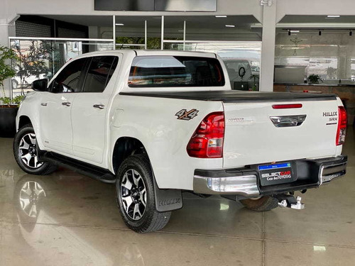 Imagem 8 de 15 de Toyota Hilux Cd Srx 4x4 2.8 Tdi 16v Diesel Aut 2019