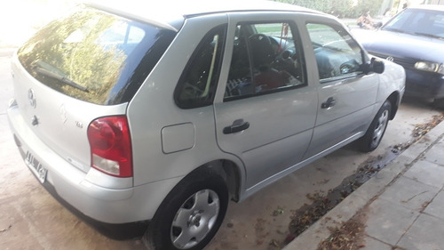 Imagen 4 de 9 de Volkswagen Gol 1.6 I Power 701 2010