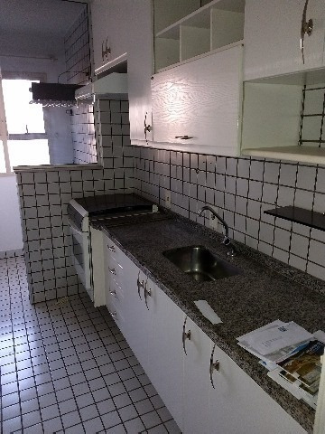 Imagem 20 de 25 de Apartamento No Centro, Com 78 M² -com 3 Dormt (sendo 1 Suíte Com Armário), Bh Social, Cozinha Com Armários, Lavanderia, Sala 2 Ambientes, Sacada Lateral, 2 Vagas Cobertas, Quartinh - Ap00356 - 322825