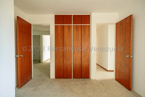 Se Vende Apartamento En Lomas Del Sol Mls #25-3602