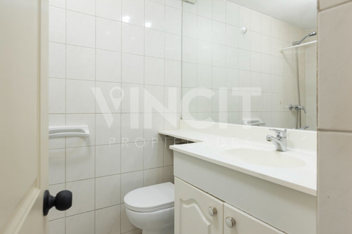 Imagen 7 de 14 de Depto.4d 3b 2e Totalmente Remodelado Vitacura