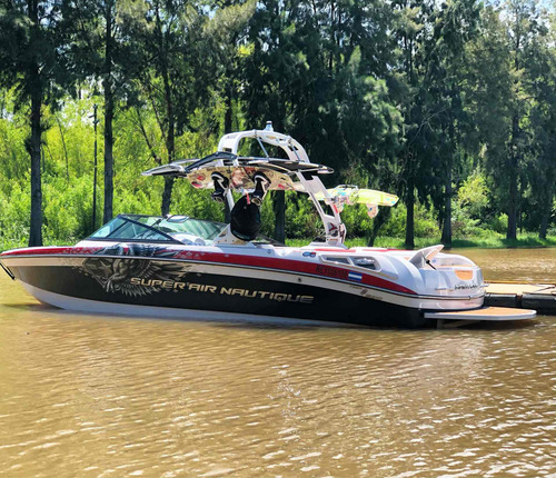 Super Air Nautique 230 Team Edition Wakeboard Wakesurf