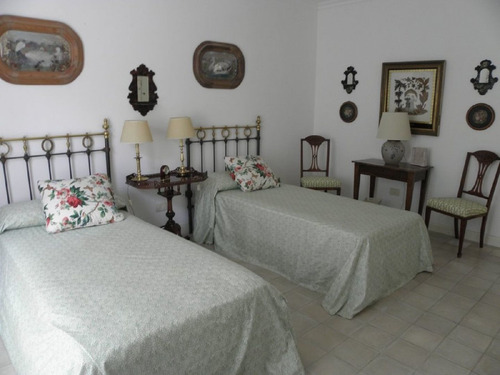 Imagen 13 de 17 de Casa En Venta En El Chorro