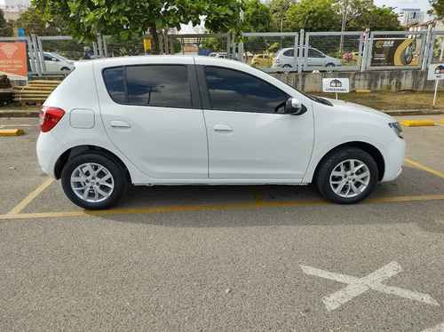 Renault Sandero Automatiq