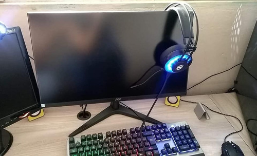 Imagem 2 de 3 de Headset Gamer E Teclado, Mouse