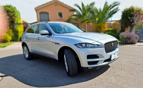 Jaguar F-PACE 2.0 I D Prestige