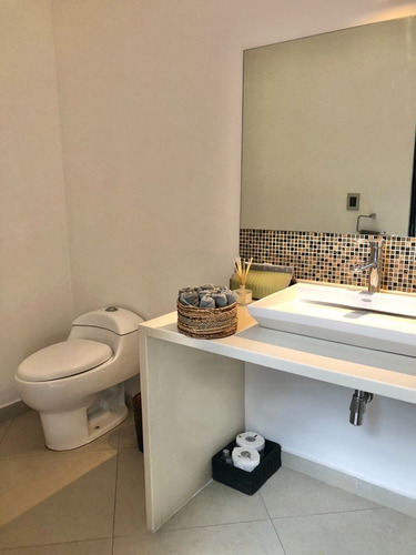 Imagen 21 de 30 de Venta Casa Remodelada Como Nueva - La Herradura