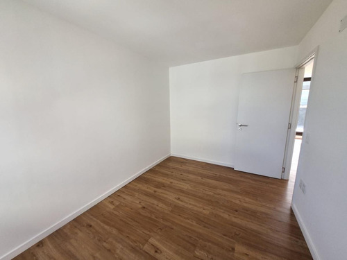 Venta Departamento 2 Dormitorios Barbacoa - Centro (montevideo)