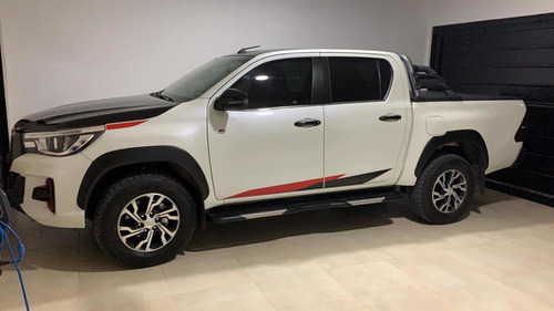 Toyota Hilux V6 Gr