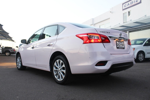 Imagen 5 de 9 de Sentra Advance Cvt 2019
