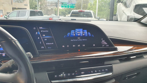 Cadillac Escalade Esv (version Larga) 2023