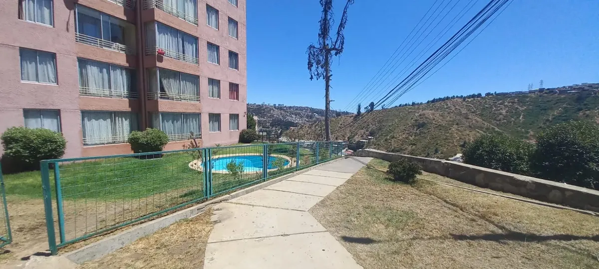 Imagen 2 de 13 de Impecable Departamento Frente Univ. Santo Tomás Viña Del Mar