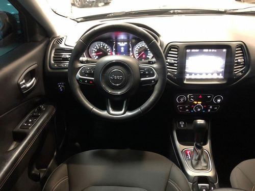 Imagem 4 de 9 de Jeep Compass 2017 Flex