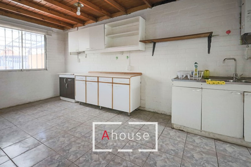 Se Vende Casa 3 Dormitorios