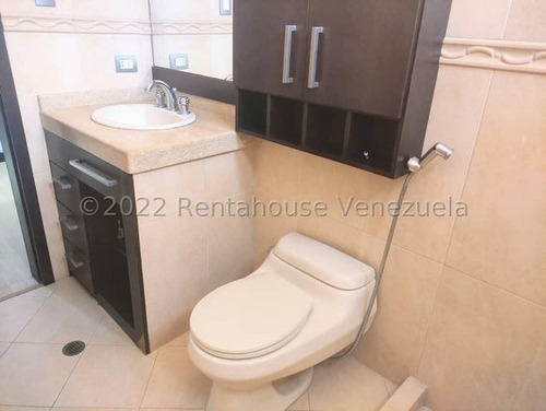 Imagen 7 de 19 de Casa Quinta Zona Este.cod 22-24405.selena Pacheco Telfe 04245197639