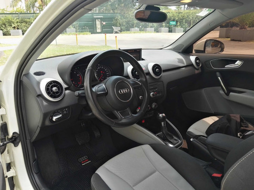 Audi A1 1.4 Ambition Tfsi 122cv Stronic 2013