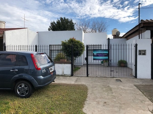 Venta Casa 3 Ambientes En Temperley