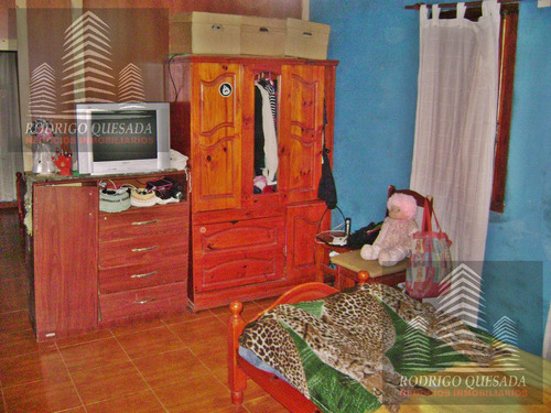 Amplia Casa Sobre Av Tucuman En San Bernardo - Permuta Por 2 Unidades!!