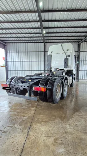 Iveco Hi Way 440 , 6x2 , Año 2017