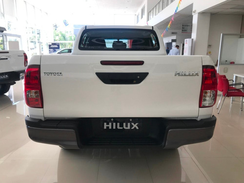 Toyota Hilux 2.4 Cd Dx 150cv 4x2