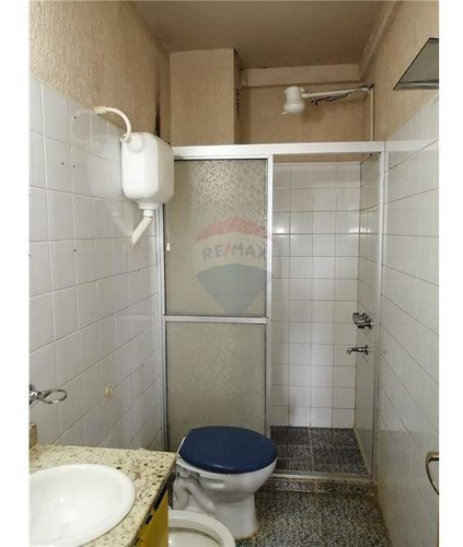 Imagen 11 de 14 de Vendo Departamento De 3 Habitaciones Y Un Baño. America Ii.