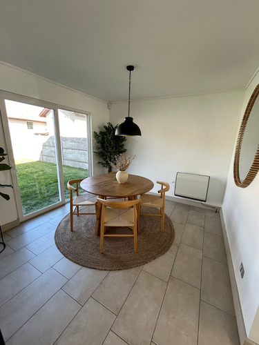 Vendo Linda Casa Condominio 3d 3b Con Laguna Ayres Chicureo