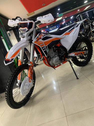 Moto Kayo K6 Enduro Efi Akox