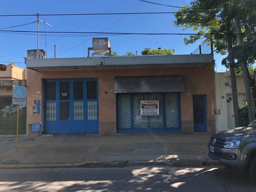 Local Con Vivienda En Venta En Villa Ballester