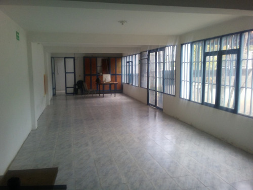 Imagen 6 de 8 de En Venta Amplio Galpon Industrial