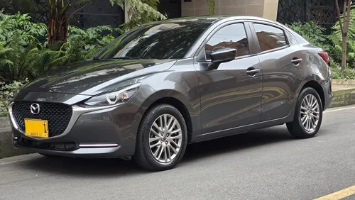 Mazda 2 1.5 Grand Touring Lx Sedan