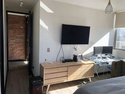 Departamento En Arriendo De 2 Dorm. En Vitacura