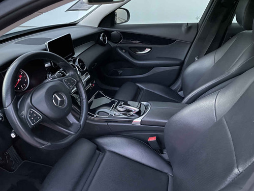 Imagen 8 de 10 de Mercedes-benz Clase C 2018 4p C 180 L4/1.6/t Aut