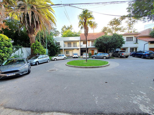 3 Unidades ( 1 Monoambiente, 1 Dos Ambientes Y 1 Tres Ambientes )o Un Ph Todo Junto De Plantas Balcón Terraza En Olivos/zona Quinta Presidencial-calle Cortada Con Rotonda-