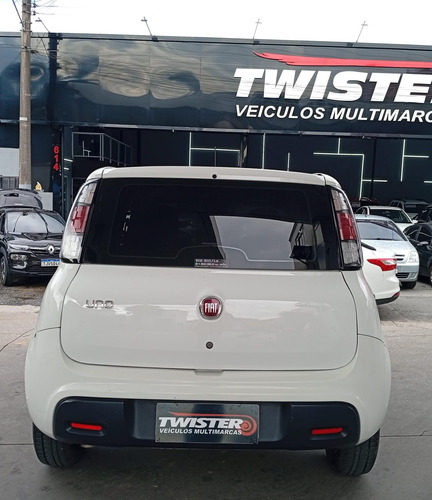 Fiat Uno 1.0 Attractive Flex 5p marchas