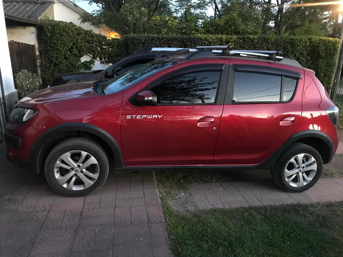 Renault Sandero Stepway 2018 1.6 Privilege 105cv