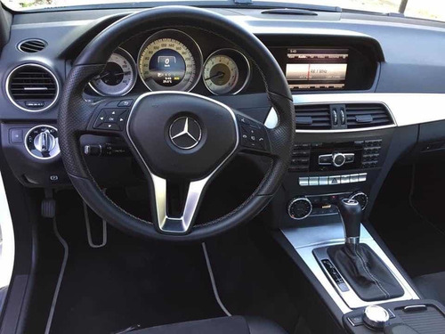 Imagen 10 de 11 de Mercedes Benz C250 Edition C