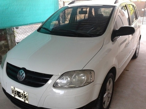 Imagen 12 de 14 de Volkswagen Suran 2009 1.6 I Trendline 90b