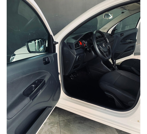 Volkswagen Voyage 1.0 12V MPI TOTALFLEX 4P MANUAL