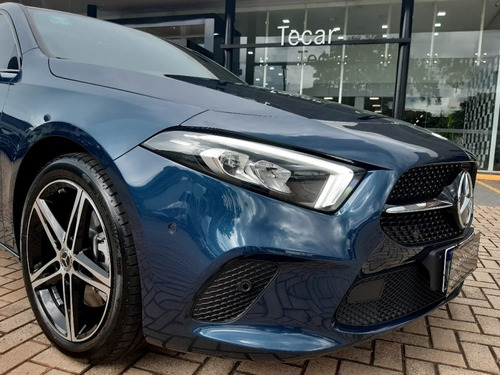 Imagem 2 de 10 de Mercedes A 250 Sport