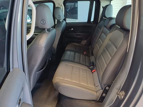 Volkswagen Amarok 3.0 Highline Cab. Dupla V6 4x4 Aut. 4p