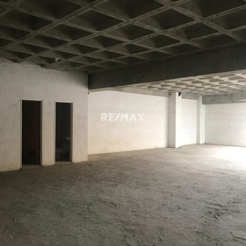 Venta De Oficina En El Edificio Tecnoavila, Boleíta Norte. T5 169m2