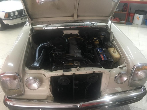 Mercedes Benz 250-8 1968 Charliebrokers