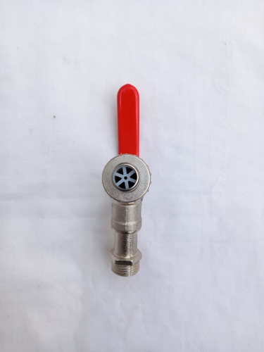 Imagen 3 de 6 de Llave De Bola Jardín Metálica 1/2x3/4 Pulgada // Ferre Val
