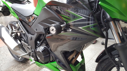 Sliders Kawasaki Z250 Defensas