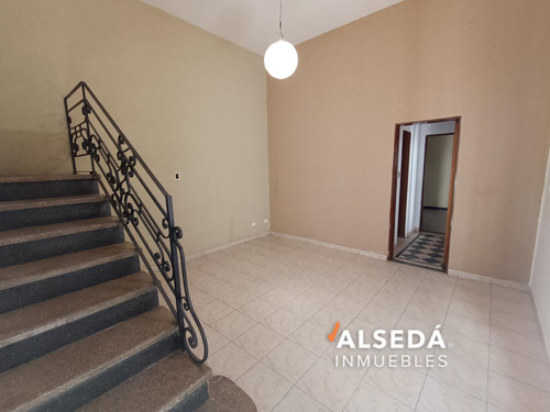 Casa 3 Dormitorios Venta Barrio Hospitales Rosario